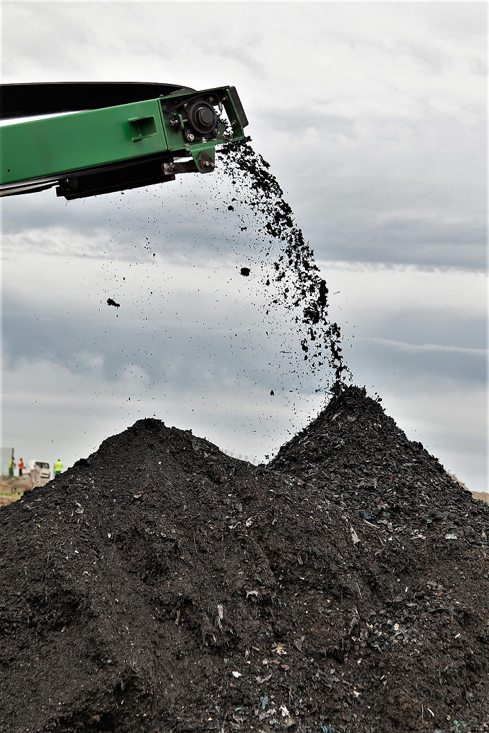 LANDFILL MINING Solving the Problem of Landfill Cells' EndofLife